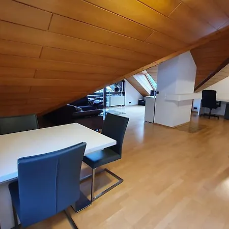 Studiowohnung Schwabenalb Mit Panoramablick شقة ألبشتات